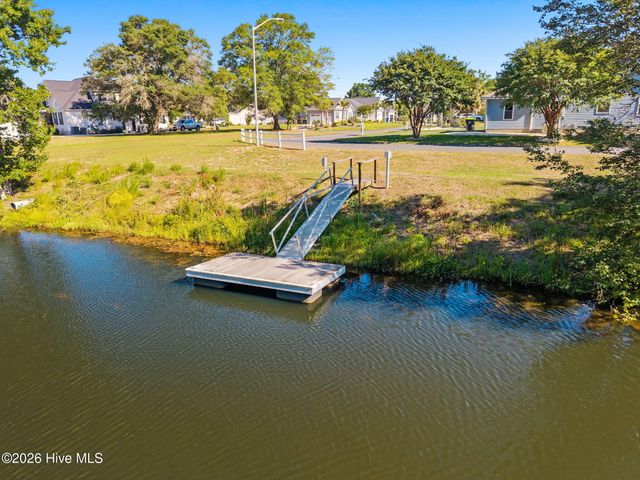 1607 Eyota Drive SW, Ocean Isle Beach, NC 28469