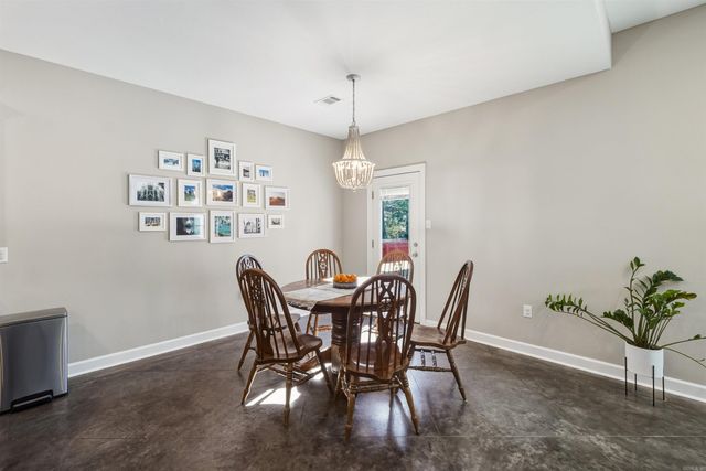 2815 Carmichael Drive, Conway, AR 72034