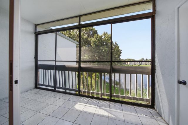 811 N KEENE ROAD V7, Clearwater, FL 33755