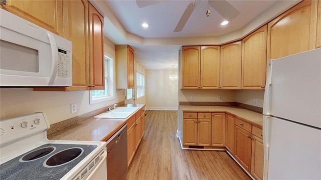 678 Shadow Mountain Lane, Cleveland, GA 30528