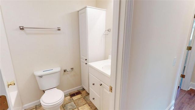 678 Shadow Mountain Lane, Cleveland, GA 30528