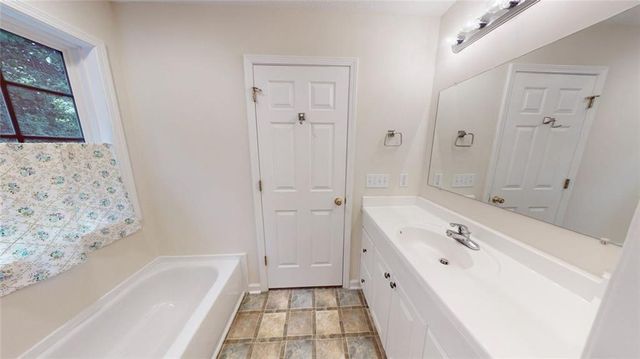678 Shadow Mountain Lane, Cleveland, GA 30528