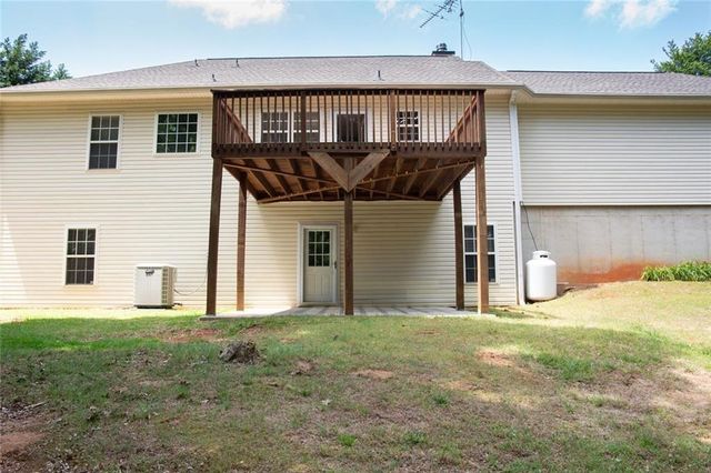 678 Shadow Mountain Lane, Cleveland, GA 30528