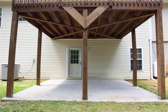 678 Shadow Mountain Lane, Cleveland, GA 30528