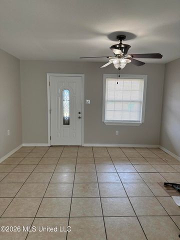 98 Russell Boulevard, Gulfport, MS 39501