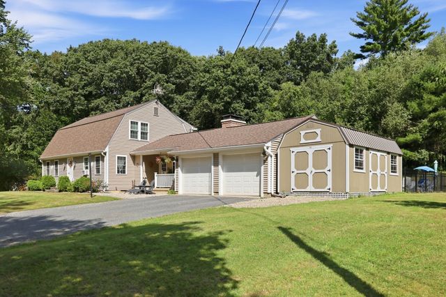 291 Franklin St, Belchertown, MA 01007