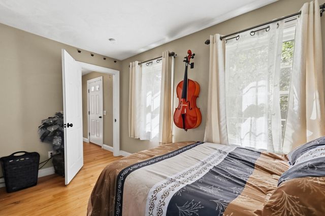 291 Franklin St, Belchertown, MA 01007