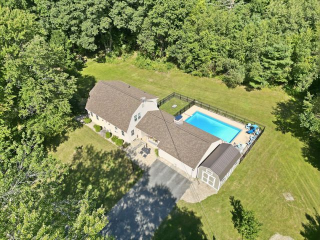 291 Franklin St, Belchertown, MA 01007
