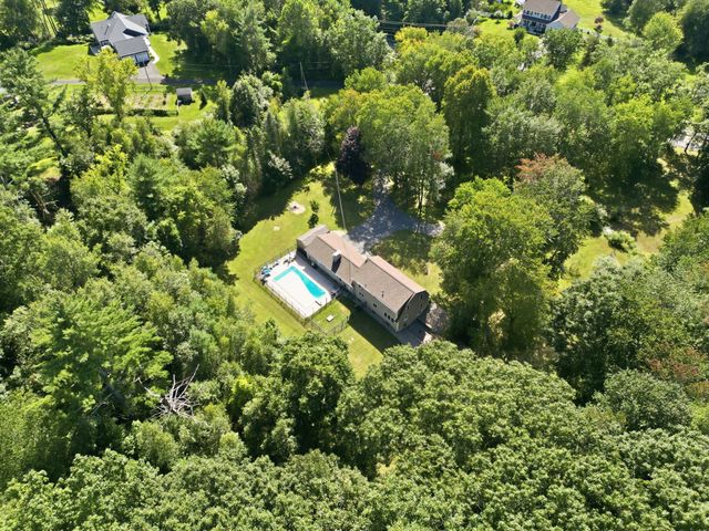 291 Franklin St, Belchertown, MA 01007