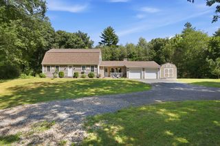 291 Franklin St, Belchertown, MA 01007