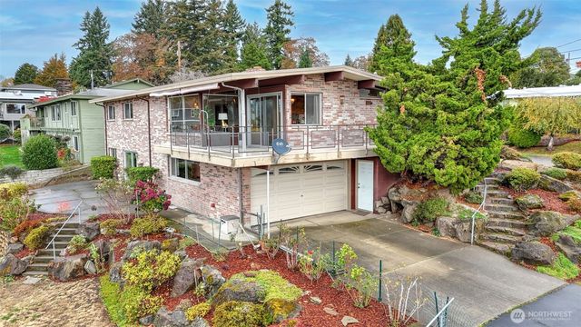 1401 Lincoln Avenue NE, Renton, WA 98056