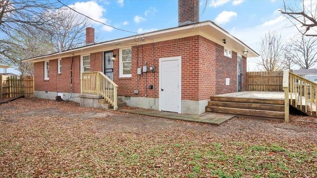 1744 S DEARING RD, Memphis, TN 38117