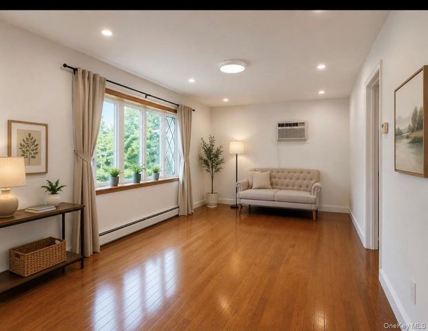 37 Magnolia Avenue, Floral Park, NY 11001