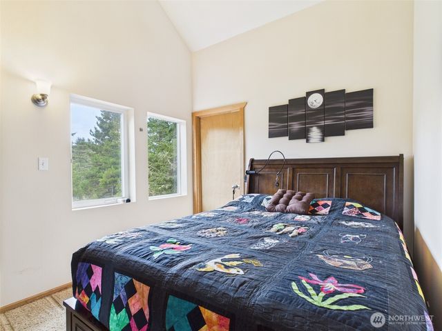 1019 Catala Avenue SE, Ocean Shores, WA 98569