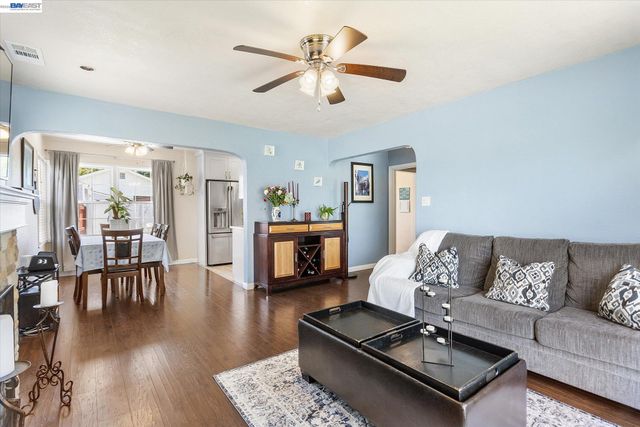381 Lexington Ave, San Leandro, CA 94577