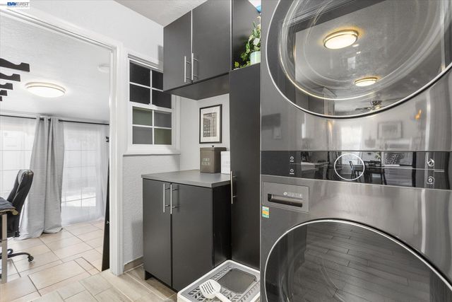 381 Lexington Ave, San Leandro, CA 94577
