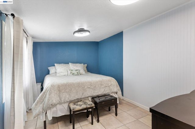 381 Lexington Ave, San Leandro, CA 94577