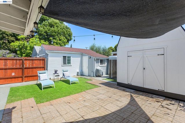 381 Lexington Ave, San Leandro, CA 94577