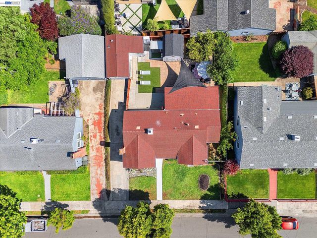 381 Lexington Ave, San Leandro, CA 94577