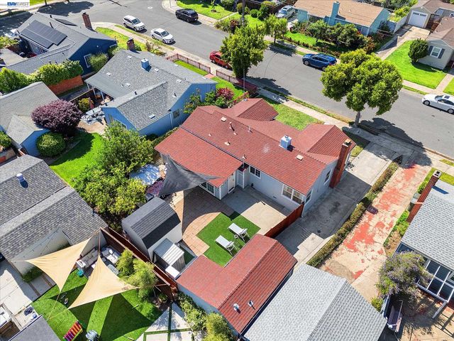 381 Lexington Ave, San Leandro, CA 94577