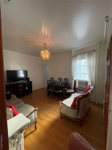 392 South 5th Street 17, Brooklyn, NY 11211