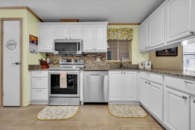 27205 JONES LOOP ROAD 41, Punta Gorda, FL 33982