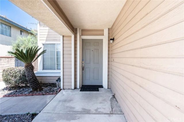 14248 Tuolumne Court, Fontana, CA 92336