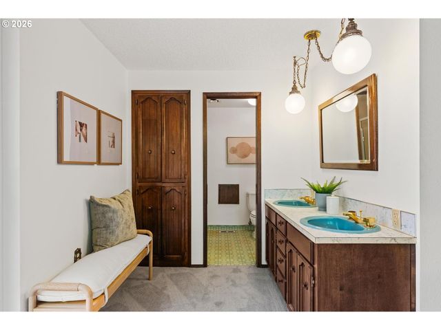 1657 Nw 13TH St, Gresham, OR 97030