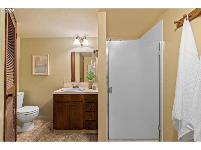 1657 Nw 13TH St, Gresham, OR 97030