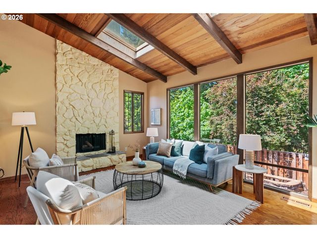 1657 Nw 13TH St, Gresham, OR 97030