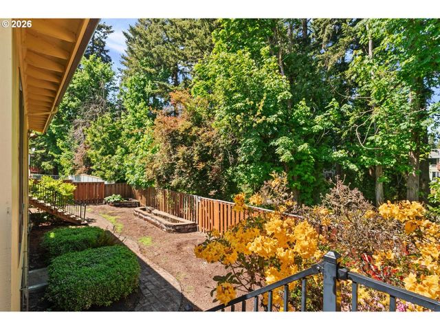 1657 Nw 13TH St, Gresham, OR 97030