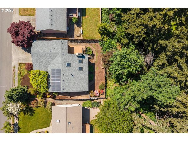1657 Nw 13TH St, Gresham, OR 97030