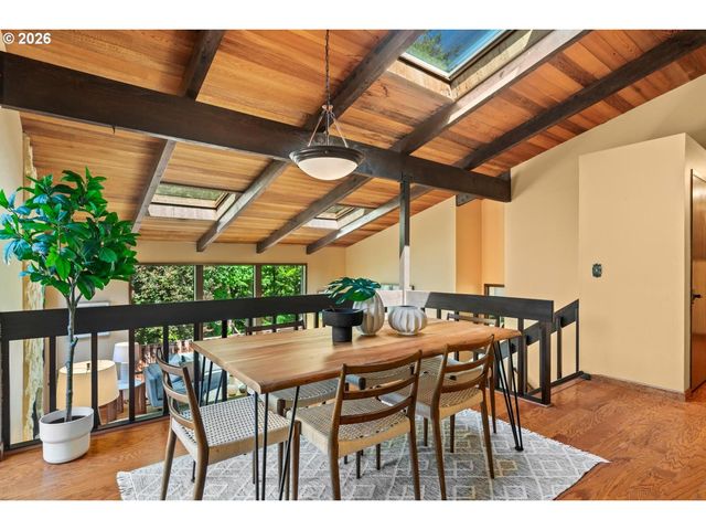 1657 Nw 13TH St, Gresham, OR 97030