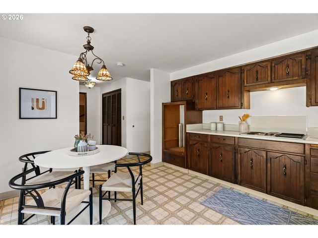 1657 Nw 13TH St, Gresham, OR 97030