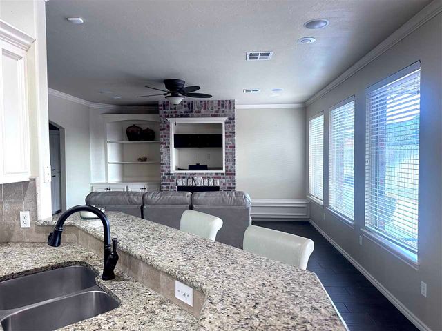 3707 NE Cypress Ln, Lawton, OK 73507