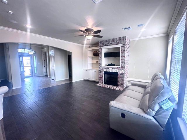 3707 NE Cypress Ln, Lawton, OK 73507