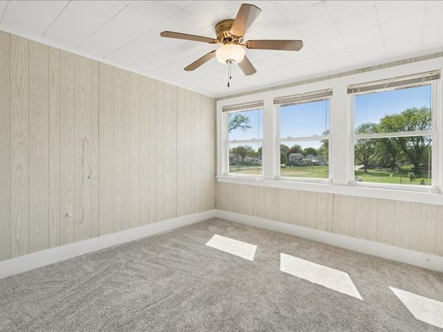 2206 6th Street, Moline, IL 61265