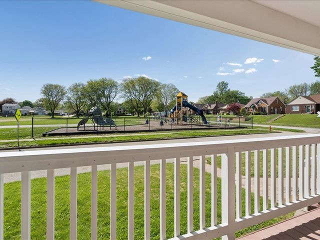 2206 6th Street, Moline, IL 61265