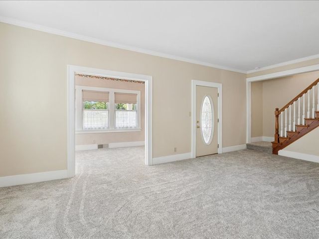 2206 6th Street, Moline, IL 61265