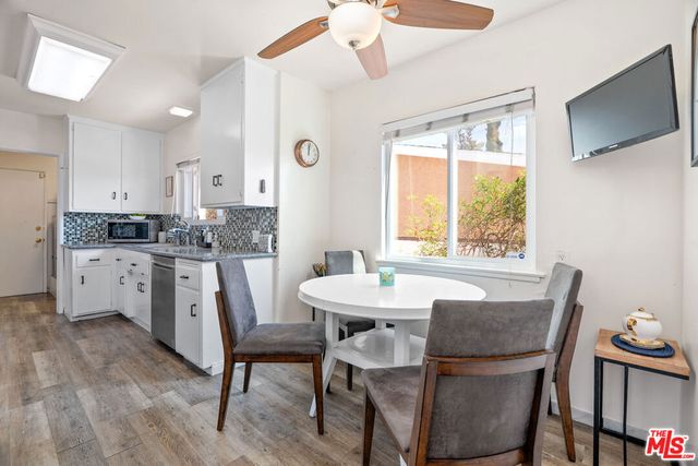 16100 Londelius Street, Los Angeles, CA 91343