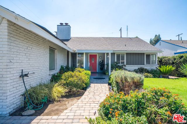 16100 Londelius Street, Los Angeles, CA 91343