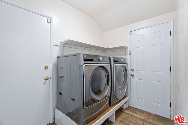 16100 Londelius Street, Los Angeles, CA 91343