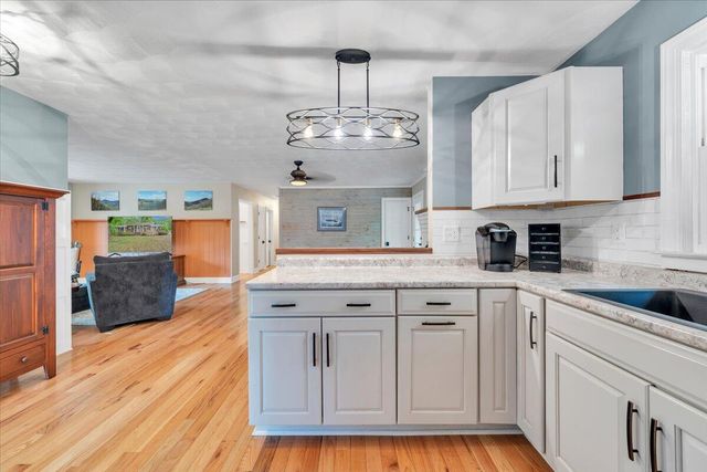 2030 Surrey LN, Roanoke, VA 24012