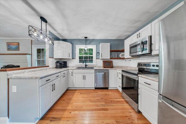 2030 Surrey LN, Roanoke, VA 24012