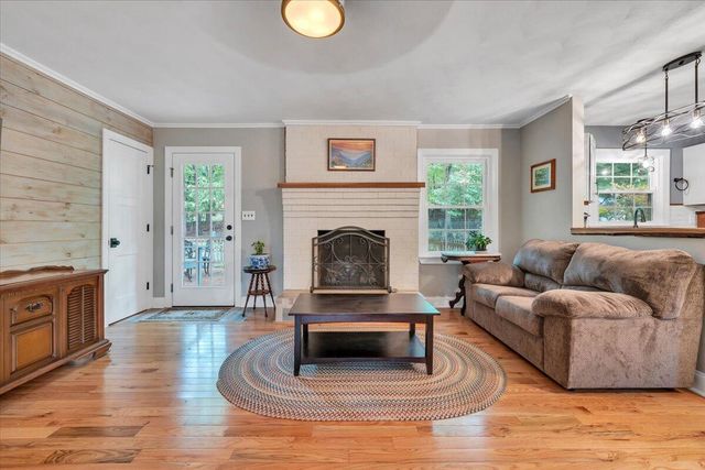 2030 Surrey LN, Roanoke, VA 24012