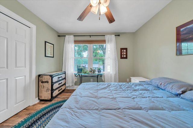 2030 Surrey LN, Roanoke, VA 24012