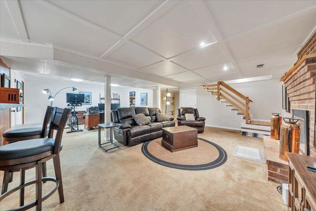 2030 Surrey LN, Roanoke, VA 24012