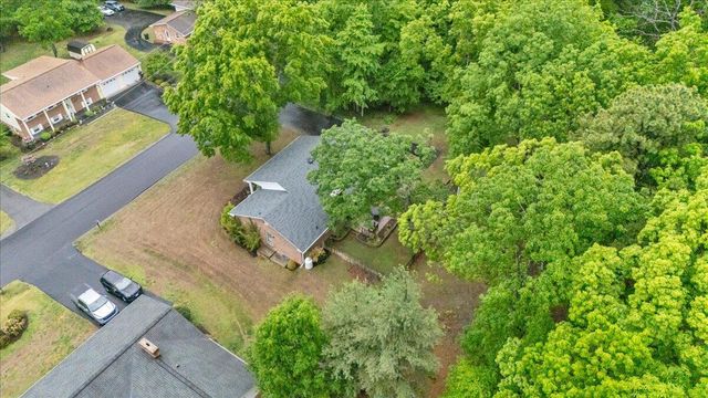 2030 Surrey LN, Roanoke, VA 24012