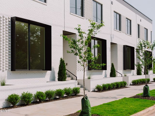 1304 Chamblee Hill Court, Raleigh, NC 27608