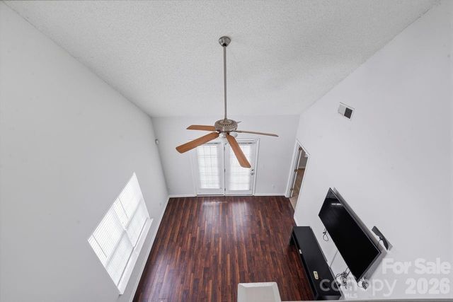 8221 Christmas Court, Charlotte, NC 28216